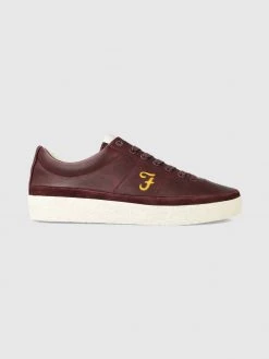 Farah Tyler Trainer In Burgundy