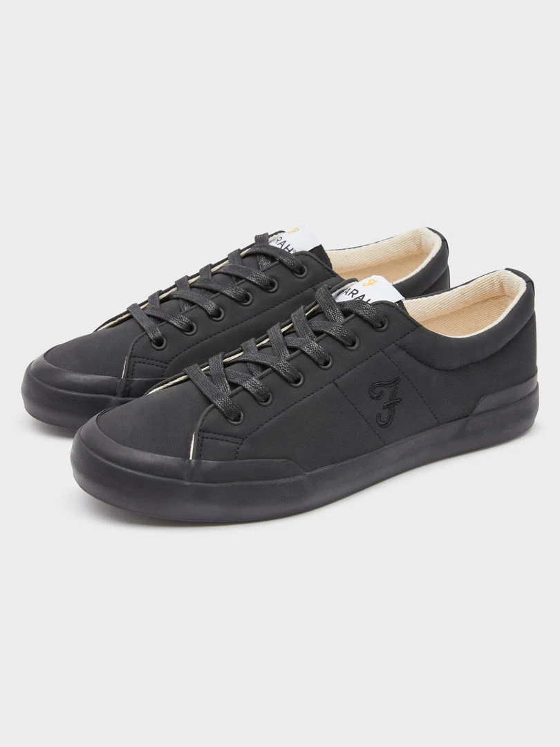 Farah Dallas Trainer In Black NEW IN 3 Farah Dallas Trainer In Black NEW IN