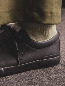 Farah Dallas Trainer In Black NEW IN 15 Farah Dallas Trainer In Black NEW IN