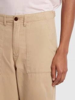 Farah Hawtin Relaxed Fit Twill Trousers In Light Sand
