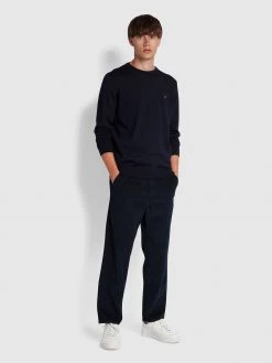 Farah Mullen Merino Wool Crew Neck Jumper In Navy CLOTHING