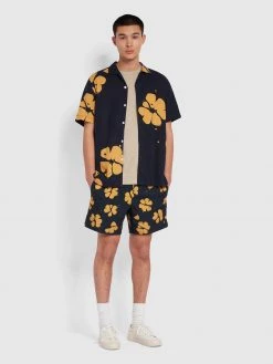 Farah Maddix Casual Fit Short Sleeve Shirt In True Navy CLOTHING