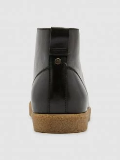 Farah Jonah Desert Boot In Jet Black