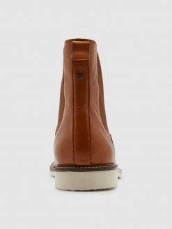 Farah Mansfield Chelsea Boot In Tan