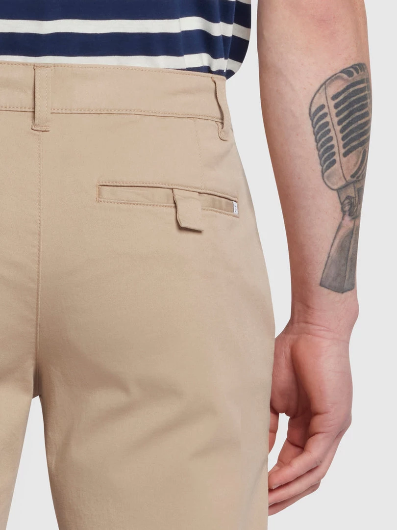 Farah Farah Mainline Lawson Regular Fit Twill Chinos In Burnt Sand 5 Farah Farah Mainline Lawson Regular Fit Twill Chinos In Burnt Sand
