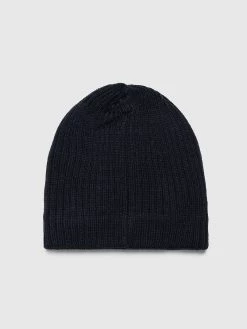 Farah Hubbard Beanie Hat In Yale