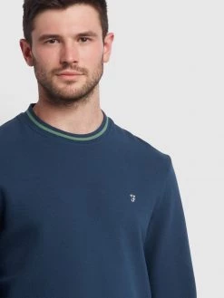 Farah Farah Mainline Leroy Sweatshirt In Yale