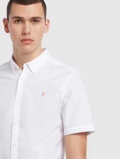 Farah Brewer Slim Fit Short Sleeve Organic Cotton Oxford Shirt In White CLOTHING