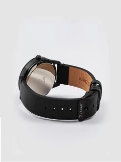 Farah Classic Watch With Leather Strap In Deep Black