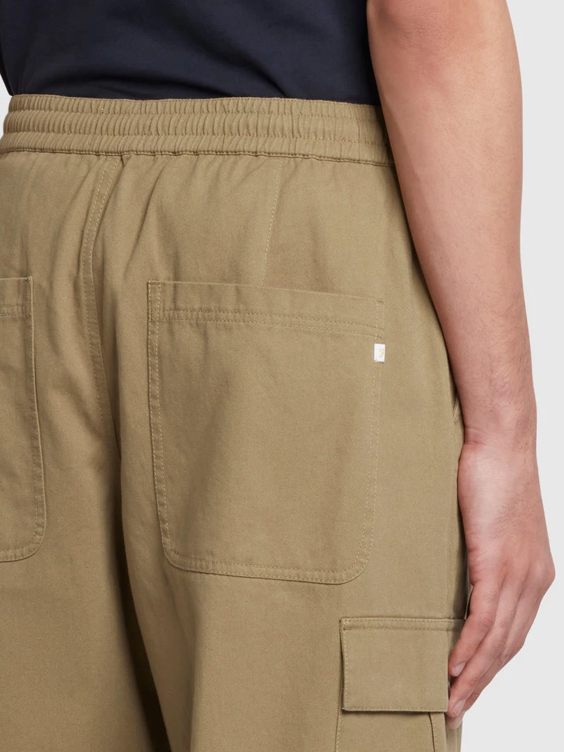 Farah Greenport Regular Fit Twill Cargo Trousers In Beige 5 Farah Greenport Regular Fit Twill Cargo Trousers In Beige